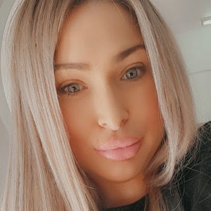 Meet your Posher, Amie